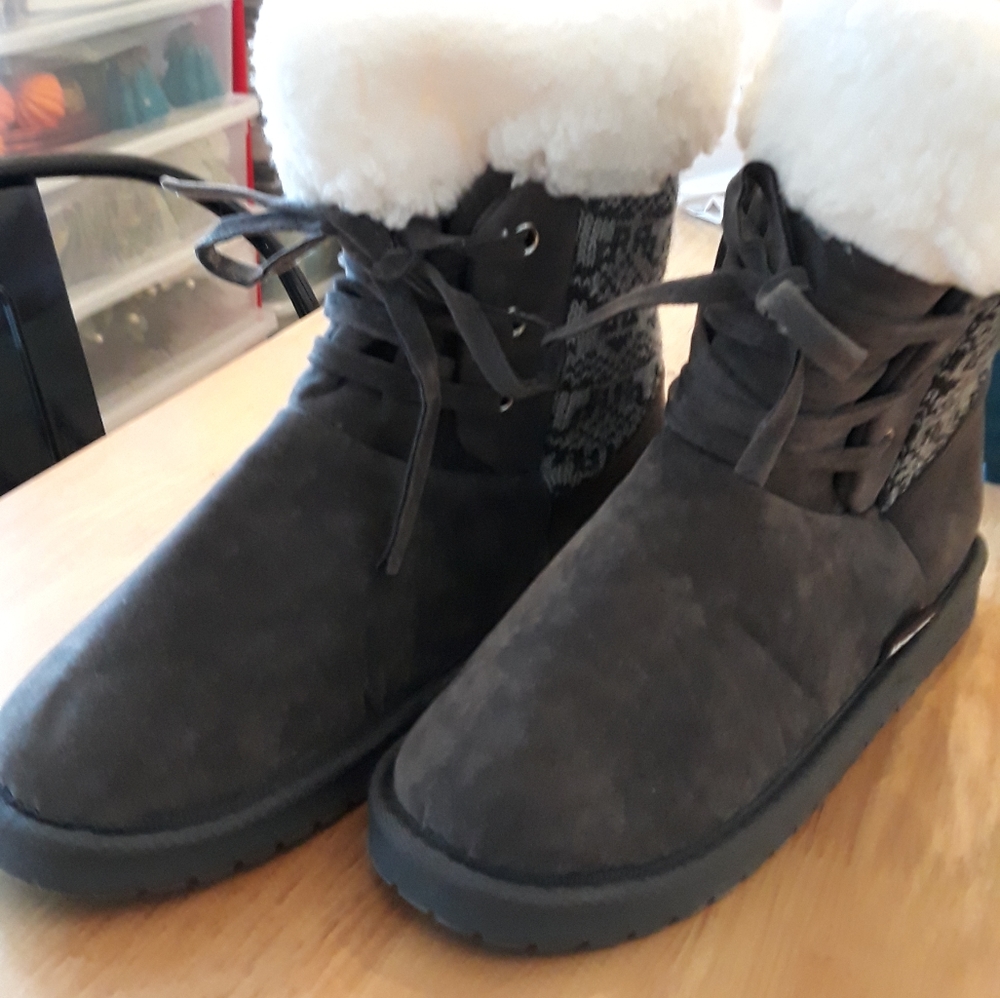 Winter boots